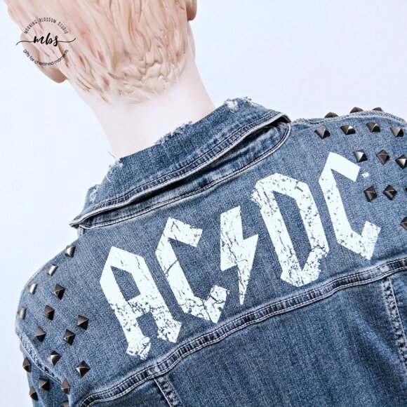 Torrid AC/DC Stud Distressed Denim Jacket Blue White Women Plus Size 2 - Picture 11 of 15